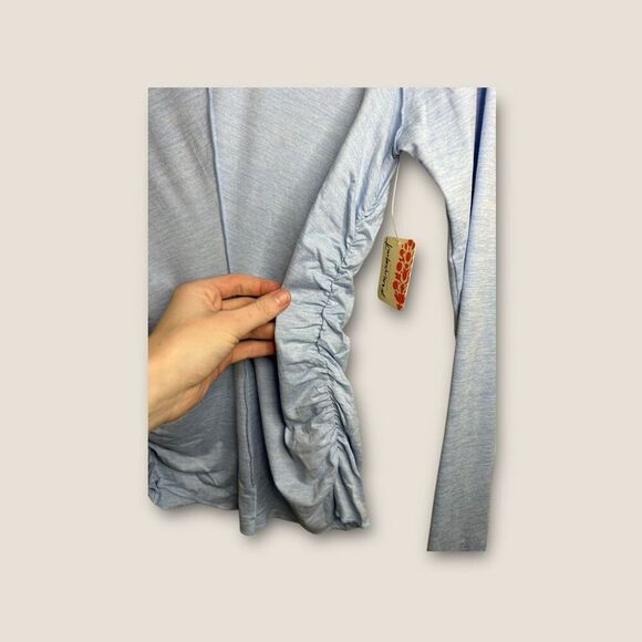 Free People x Hatch Right on Run Layer Top Blue Bell Size Small NWT - Picture 4 of 8